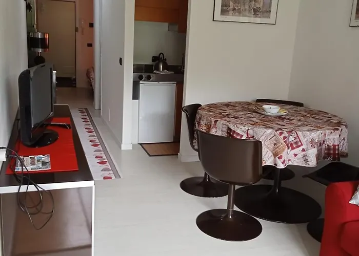 Casa Preziosa Cielo Alto דירה